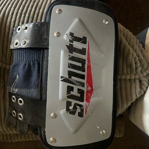 Schutt Back Plate (for shoulder pads)